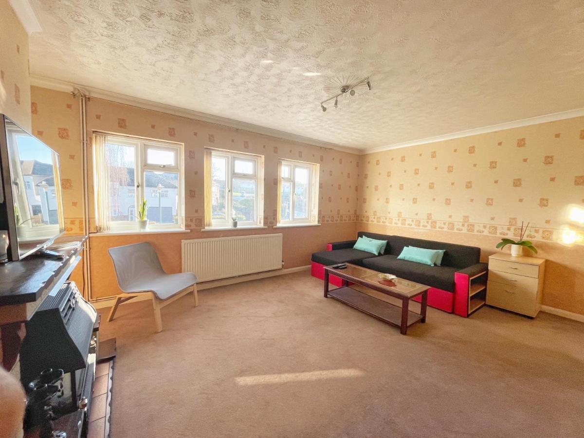 3 Bed Duplex Flat, Free Wifi & Netflix, Ideal For Contractors Gravesend Exterior foto