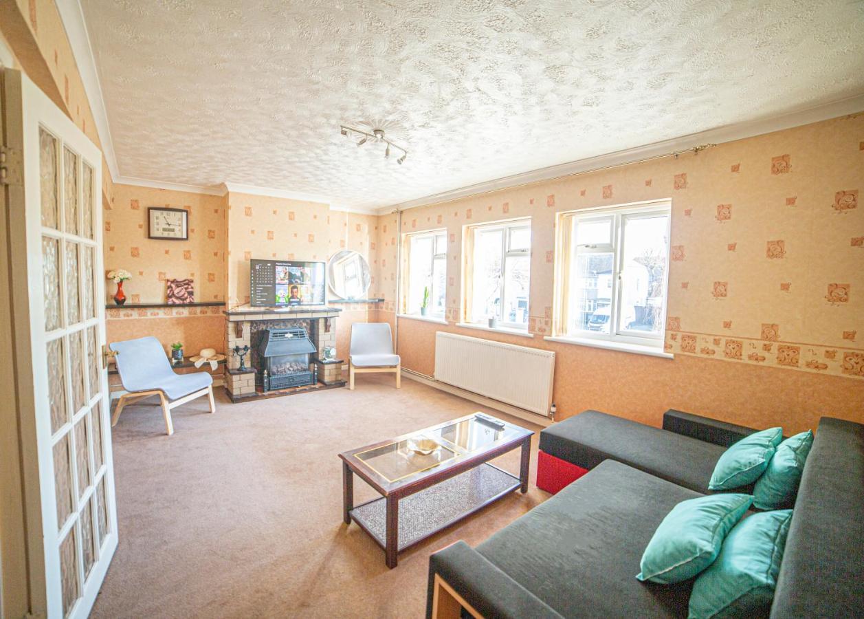 3 Bed Duplex Flat, Free Wifi & Netflix, Ideal For Contractors Gravesend Exterior foto